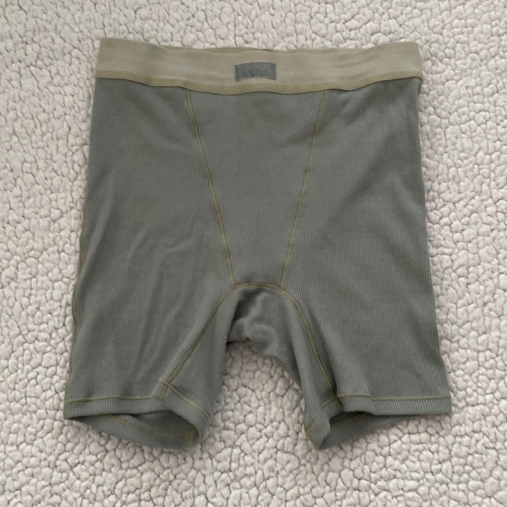 SKIMS Cotton Rib Boxers - Mineral
